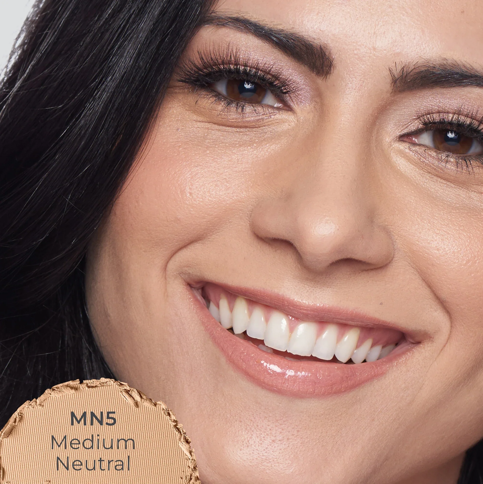 4-in-1 Pressed Mineral Makeup Broad Spectrum SPF 15 - Image 40