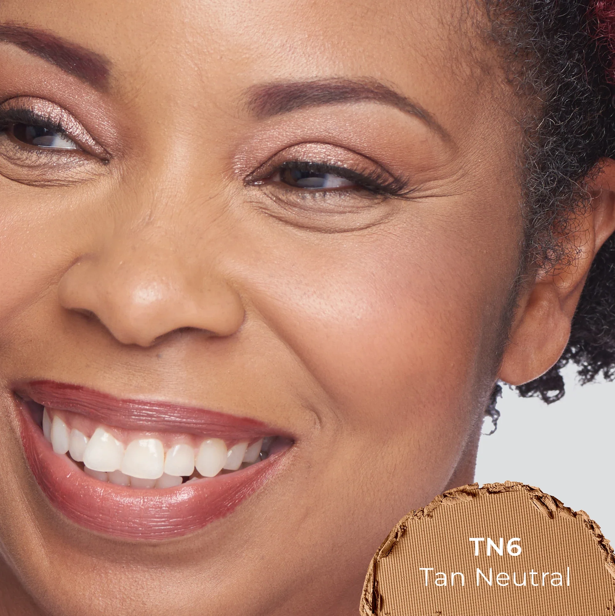 4-in-1 Pressed Mineral Makeup Broad Spectrum SPF 15 - Image 48